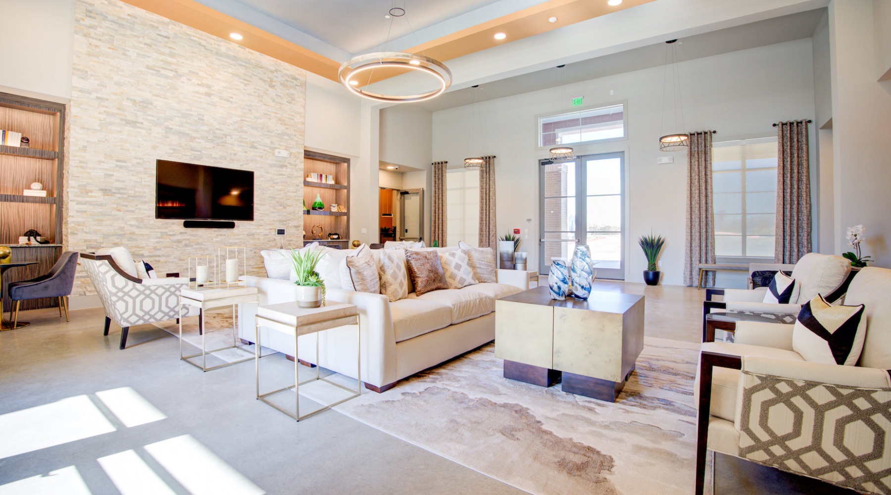 leasing office at Sendero Trace in San Marcos, TX